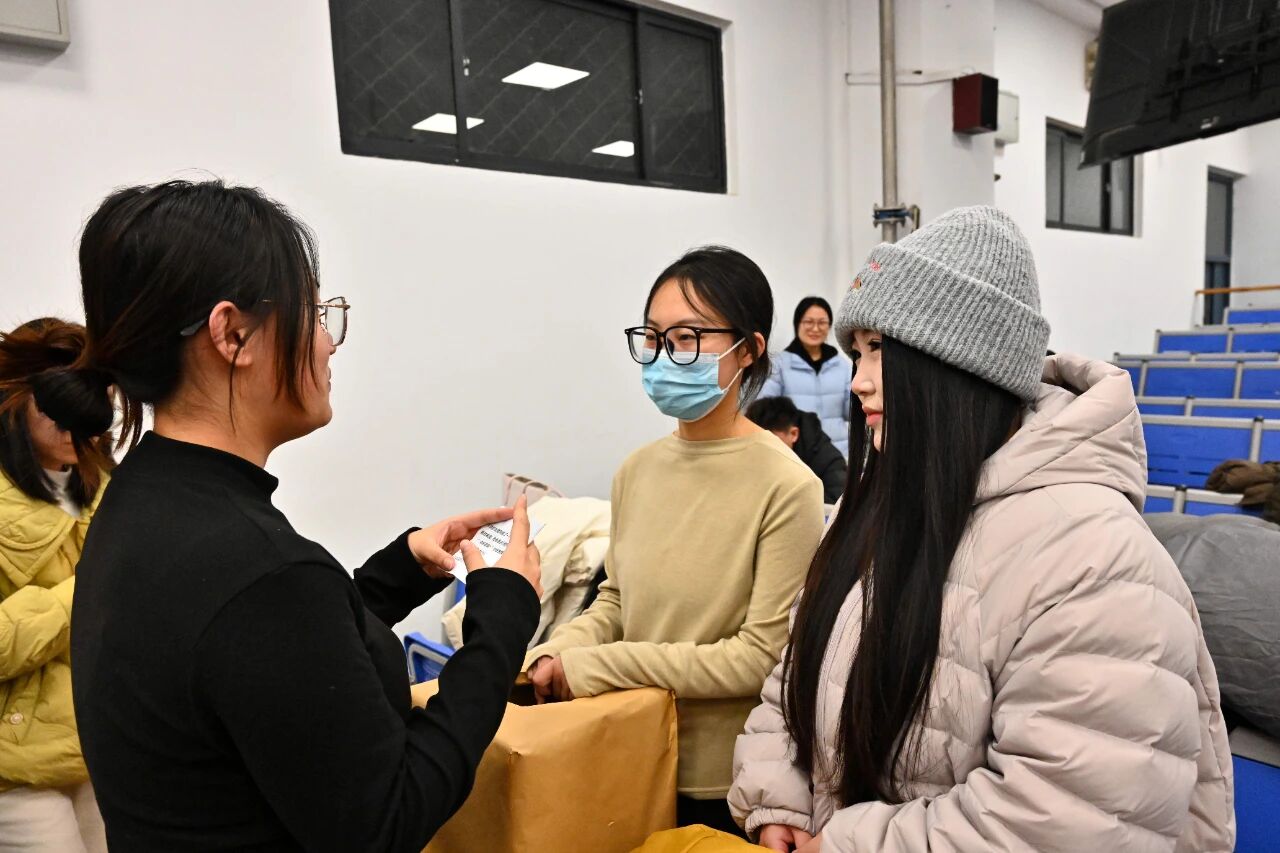 7.jpg 188金宝app官方下载新人权益与河